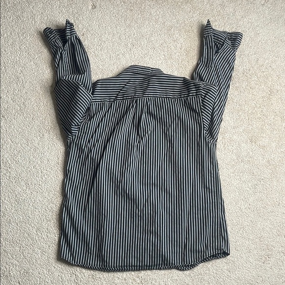 Covington Black and White Casual Button Down Shirt - Picture 6 of 6